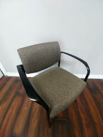 STEELCASE ARM STACKING CHAIR  