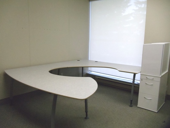 Watson Line of desk / tables private office